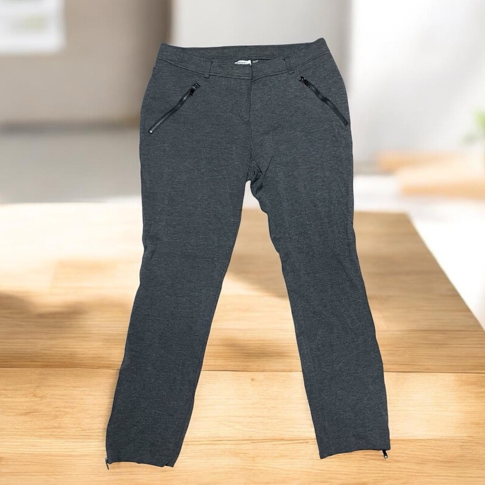 DKNYC Charcoal Women’s Skinny Pants with Zipper Pockets and Ankles, size 10